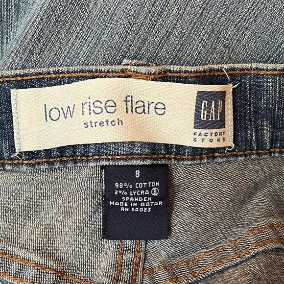 Y2K Gap Factory Low Rise Flare Jeans - Picture 6 of 8